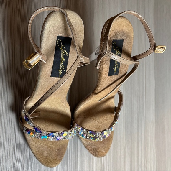 Johnathan Kayne Taupe Austria Heels with AB Stones Size 9 - Picture 9 of 10